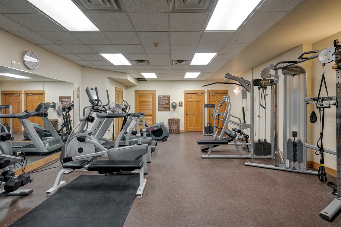 1463 Flattop CIRCLE 204