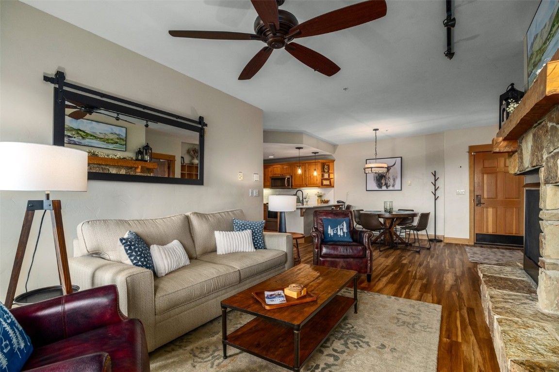 1463 Flattop CIRCLE 204