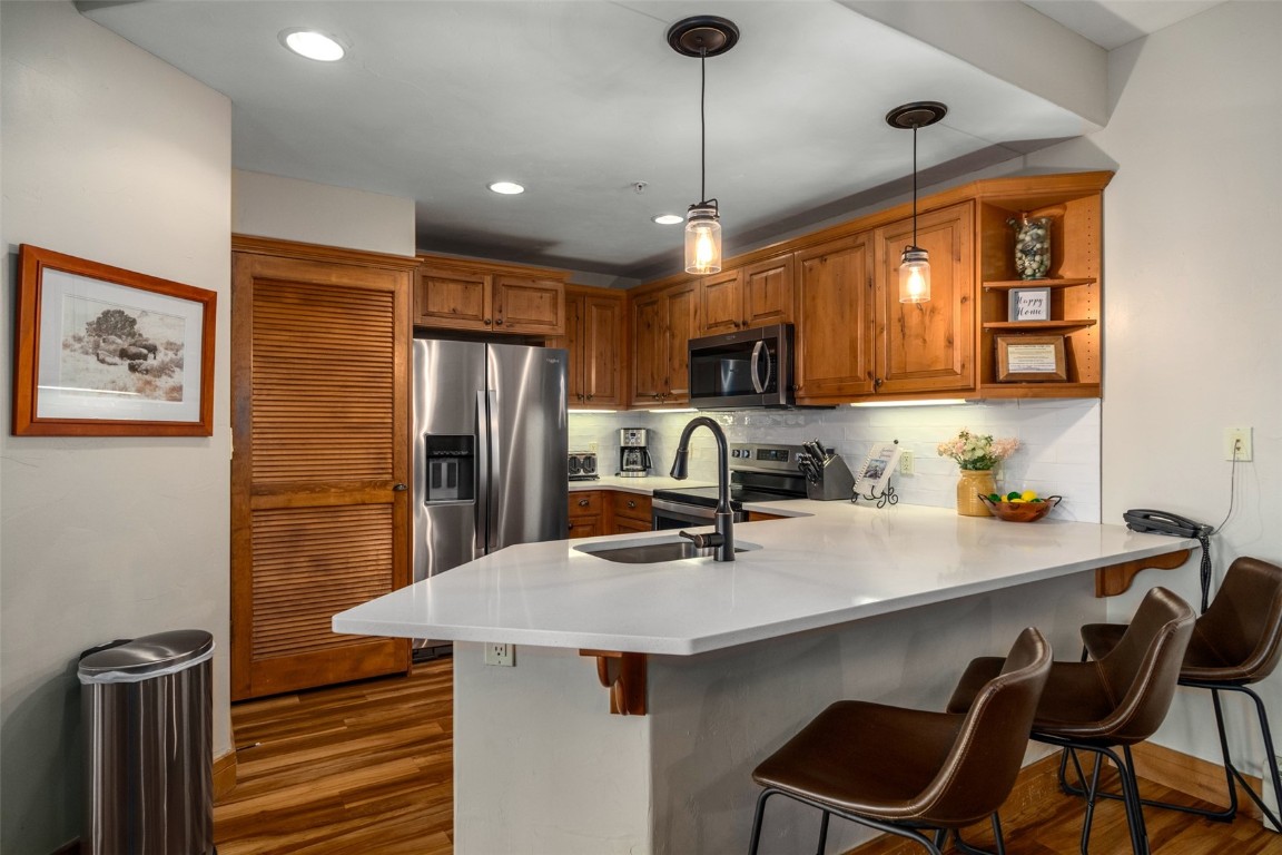 1463 Flattop CIRCLE 204