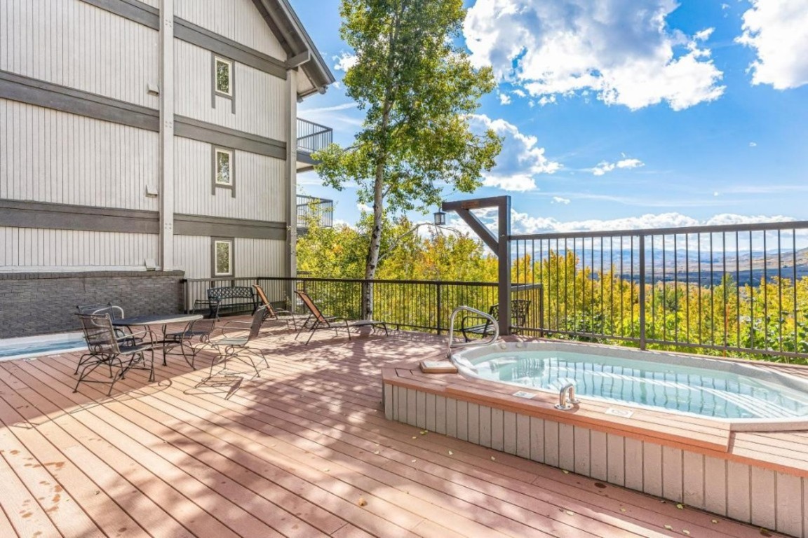 2626 Longthong ROAD 203