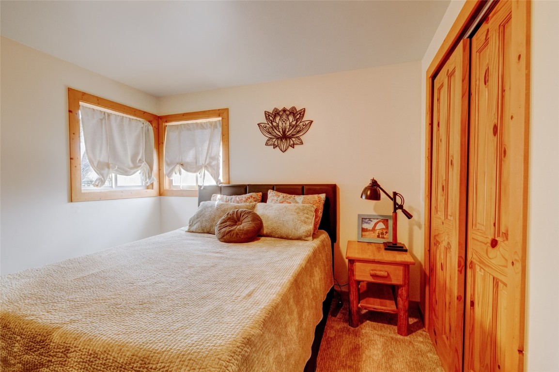 40535 Steamboat DRIVE