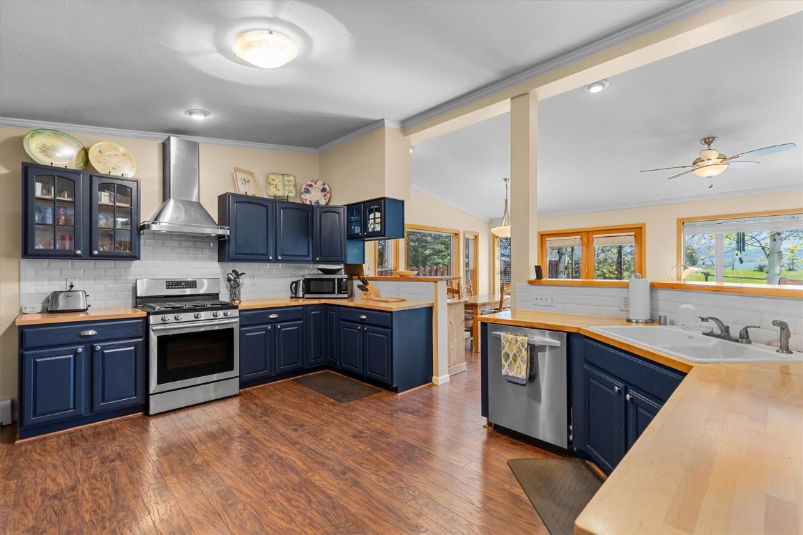 27418 Brandon CIRCLE