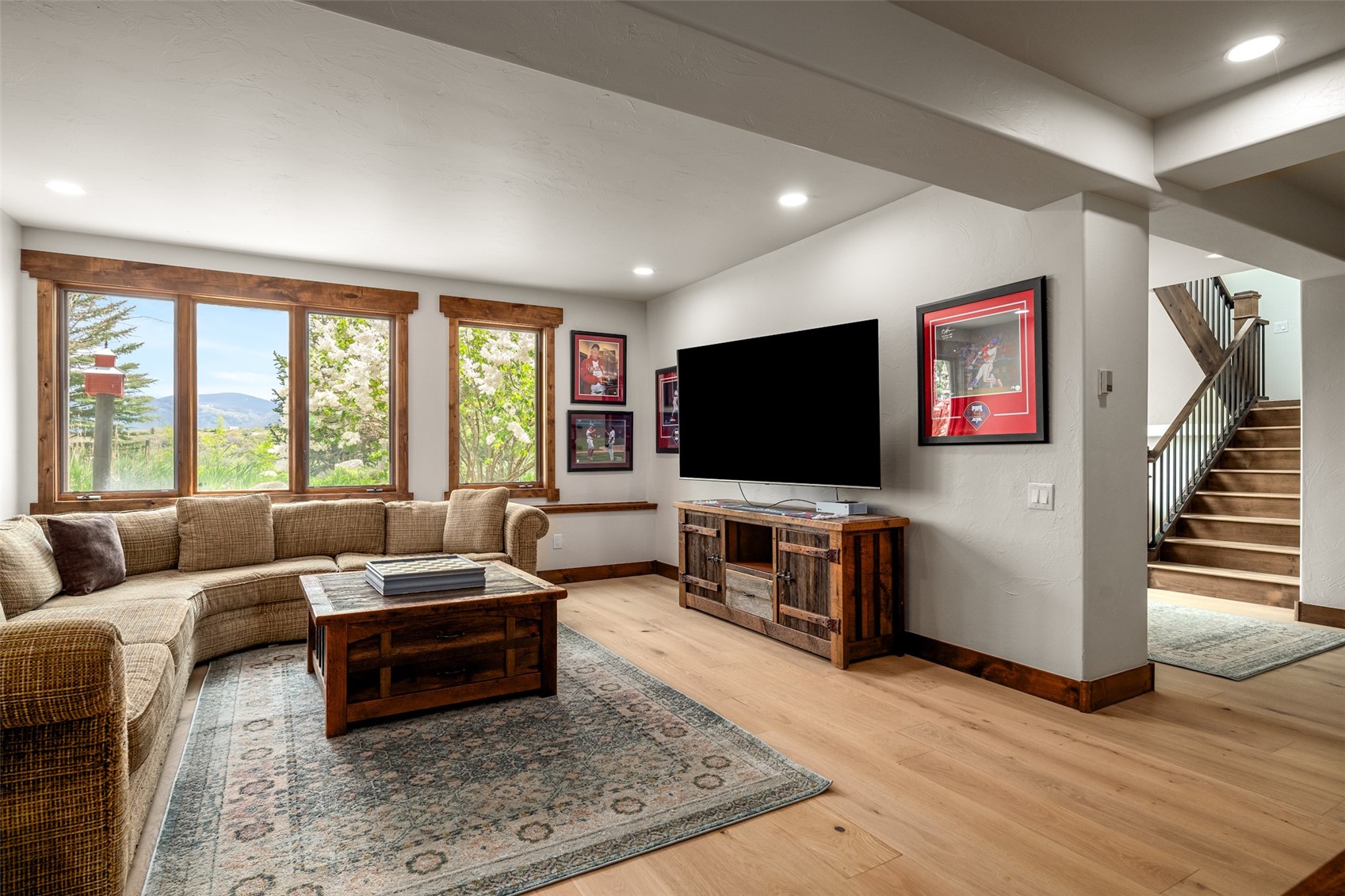 28505 Thorpe Mountain DRIVE