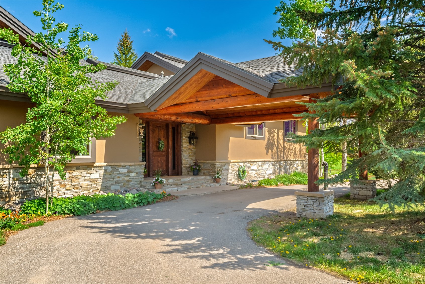 28505 Thorpe Mountain DRIVE