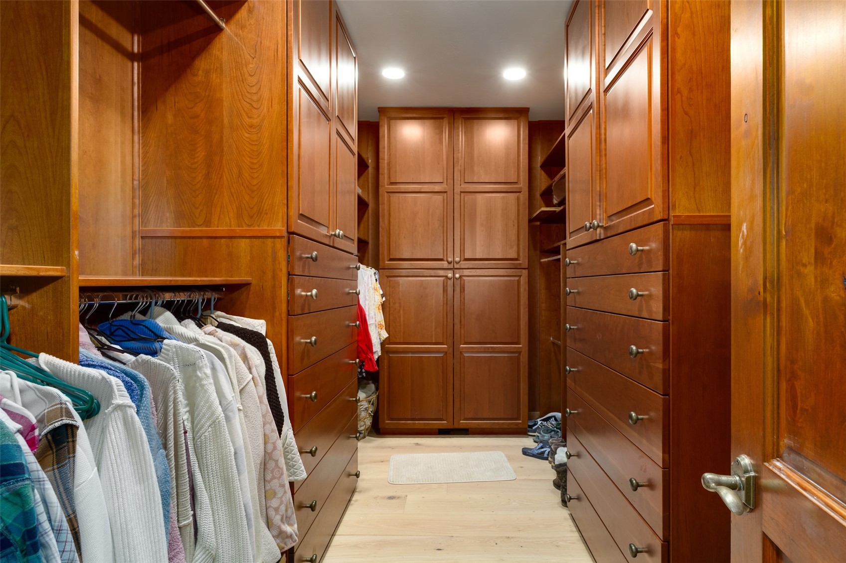 28505 Thorpe Mountain DRIVE