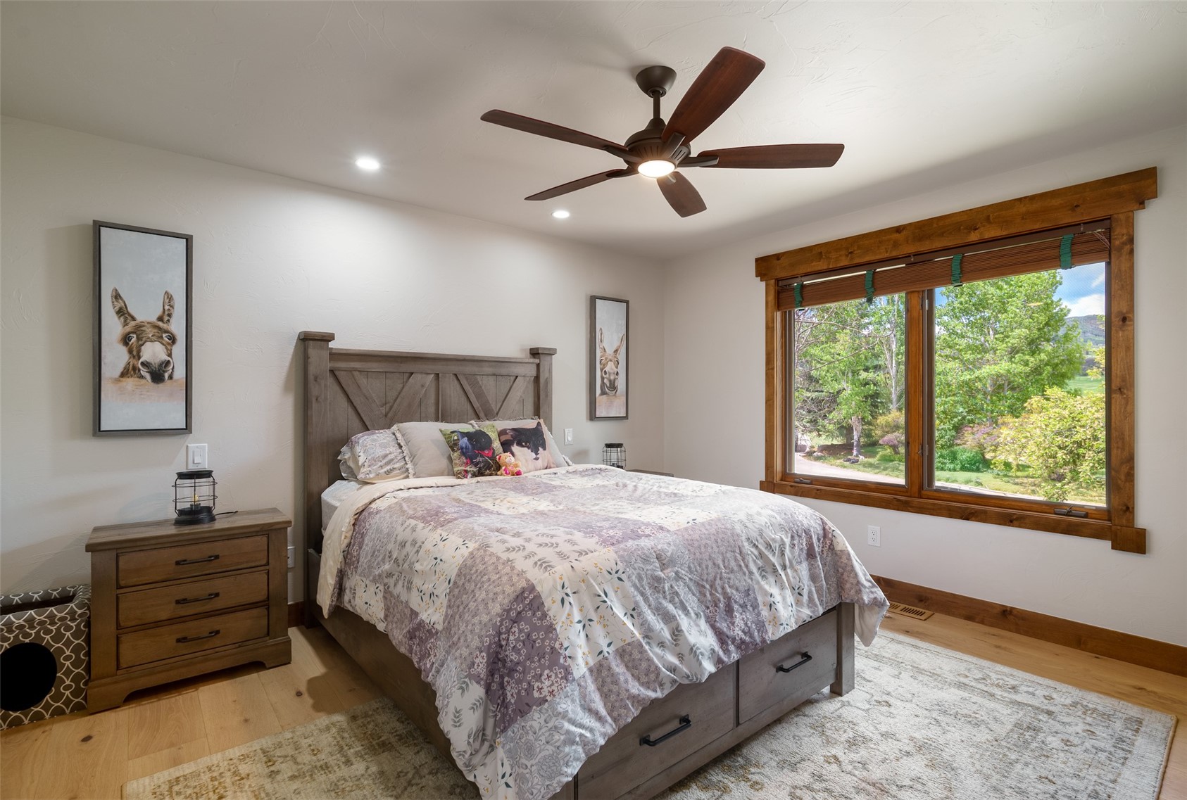 28505 Thorpe Mountain DRIVE