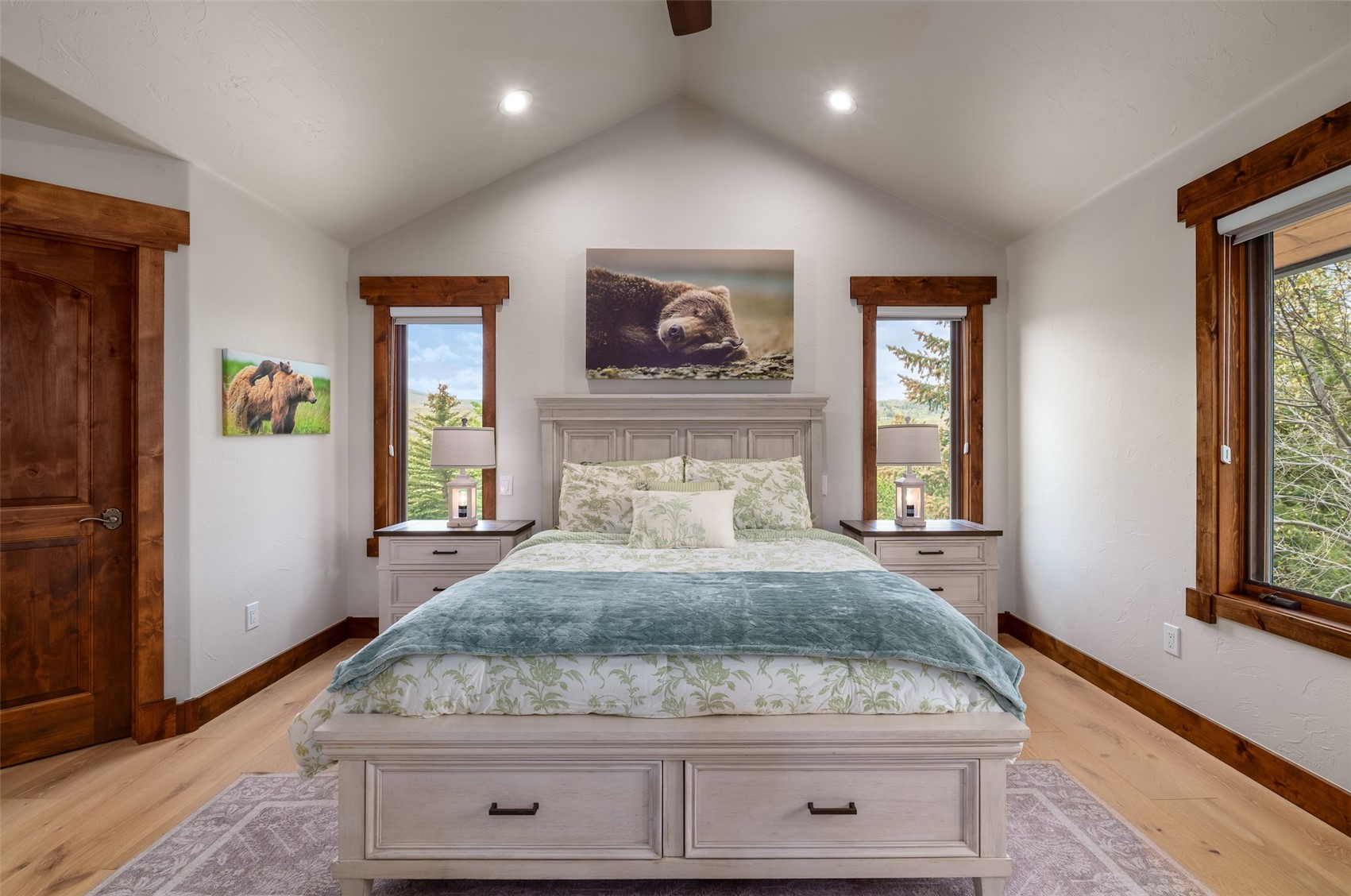 28505 Thorpe Mountain DRIVE