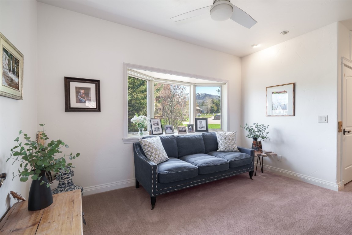 332 Apple DRIVE