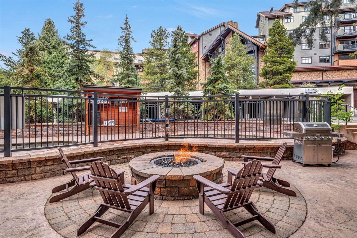 2286 Apres Ski WAY 105