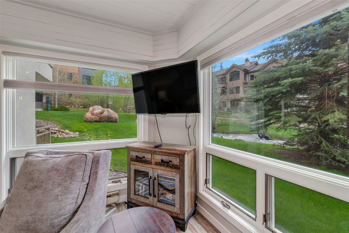 2286 Apres Ski WAY 105