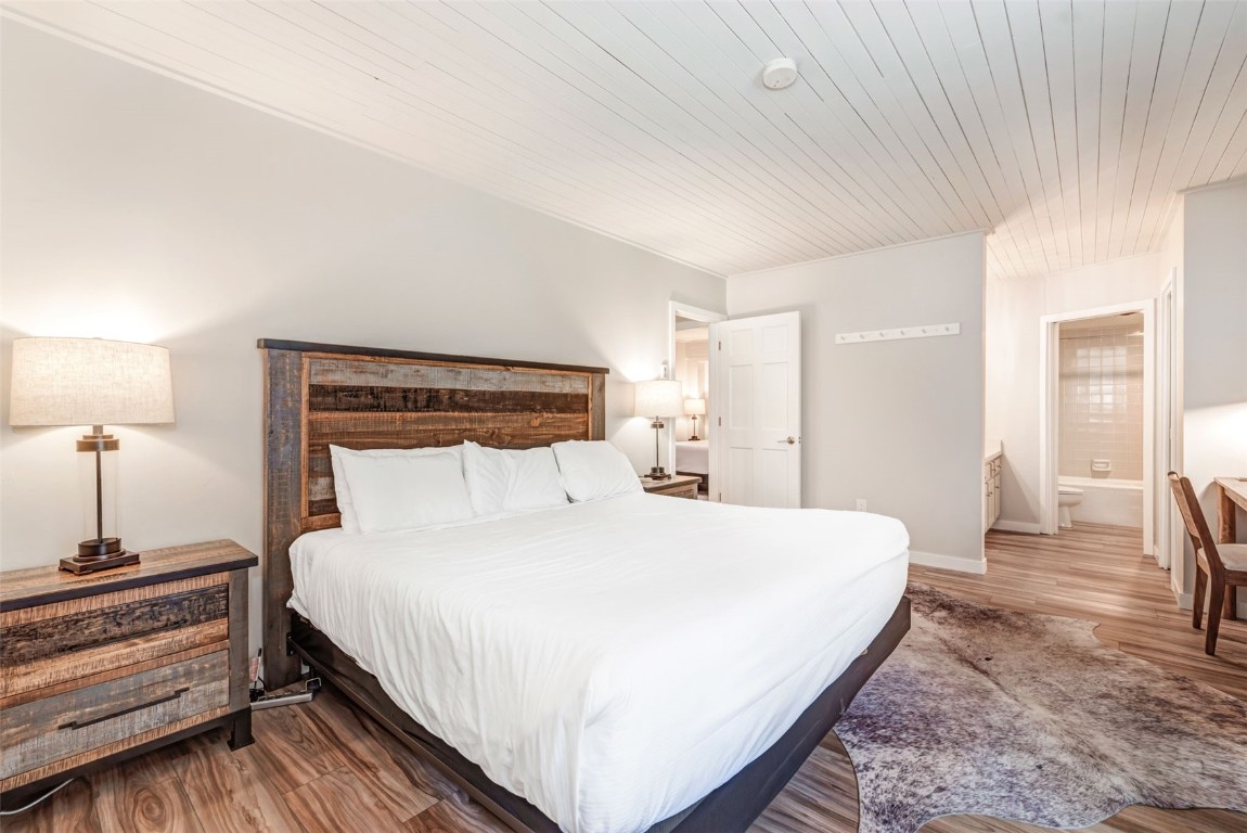 2286 Apres Ski WAY 105