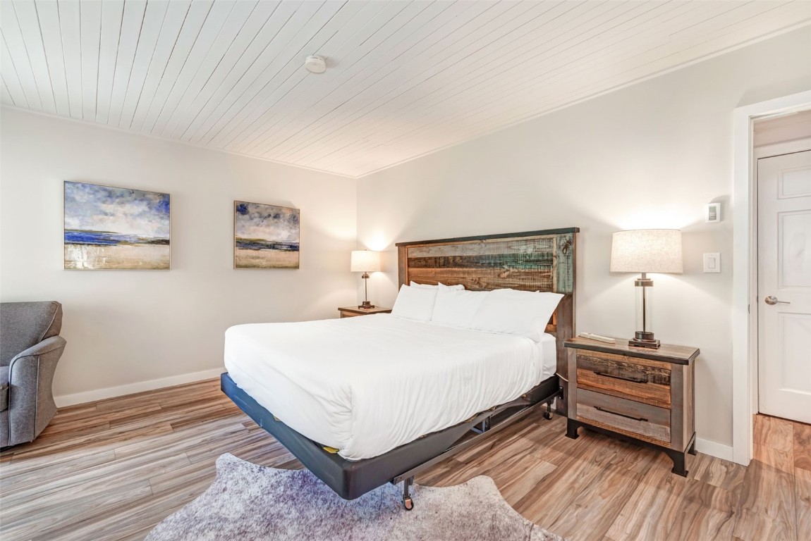 2286 Apres Ski WAY 105