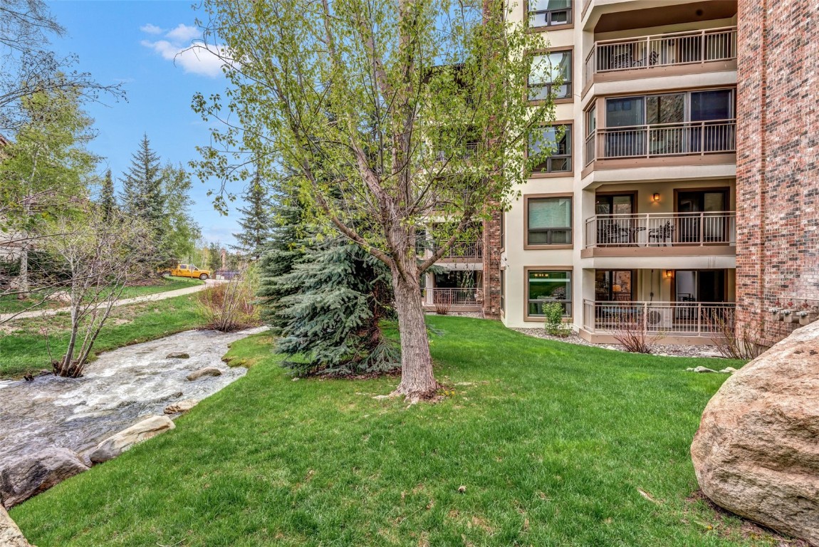 2286 Apres Ski WAY 105