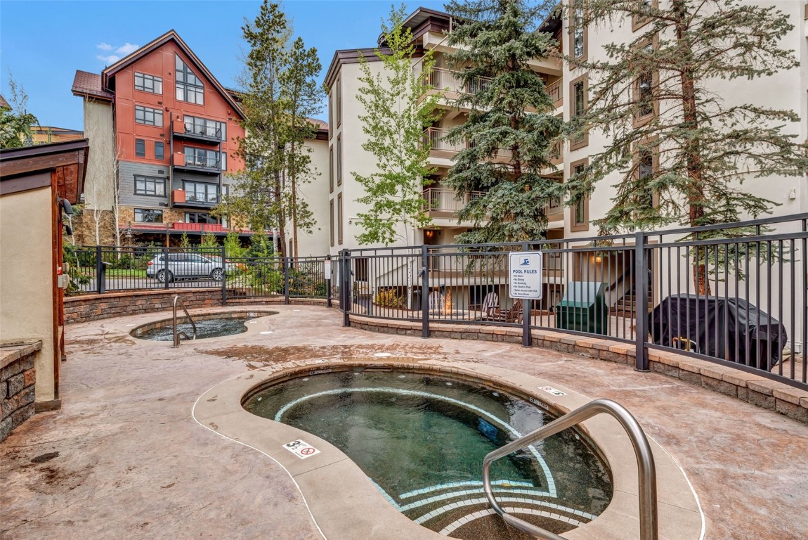 2286 Apres Ski WAY 105