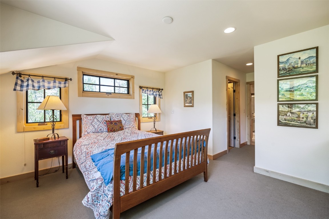 31020 Fallen Falcon TRAIL