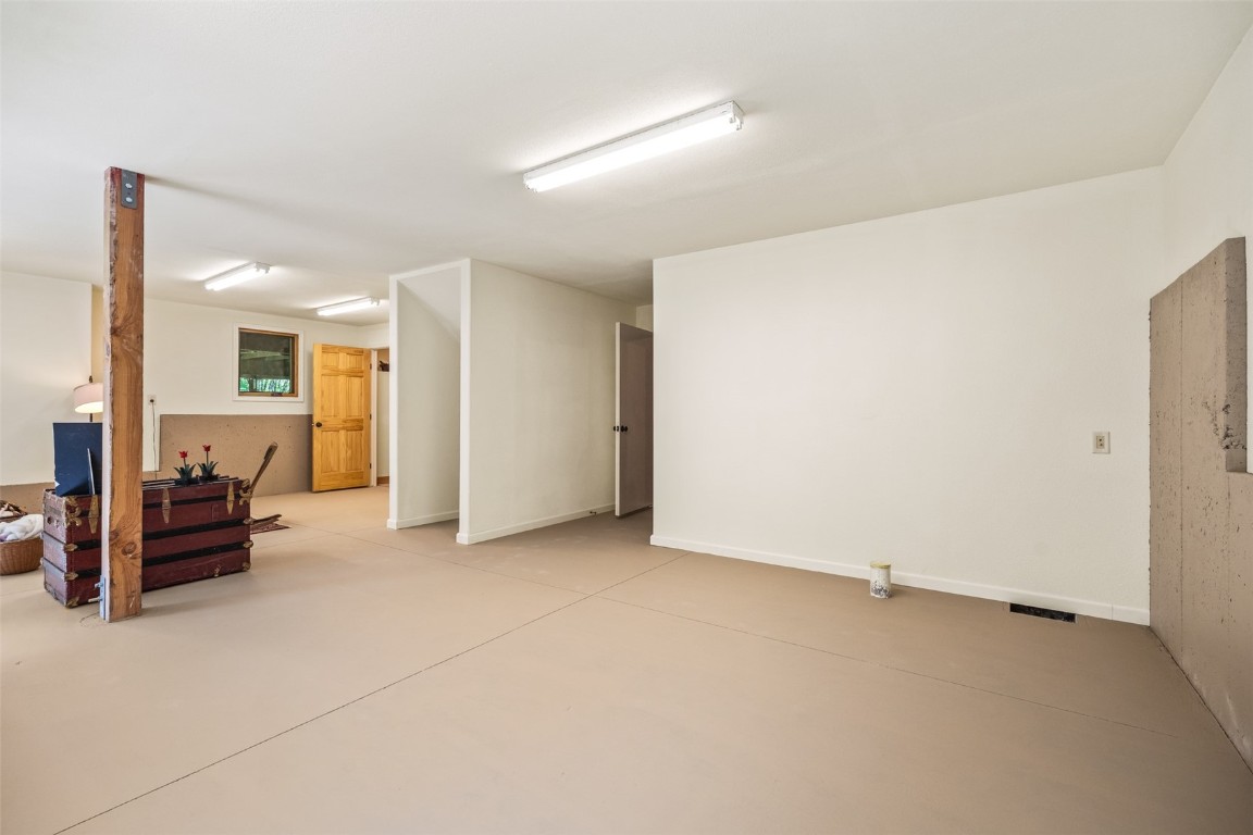 31020 Fallen Falcon TRAIL