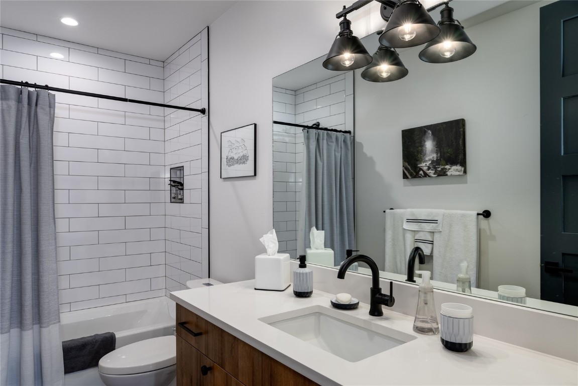 1460 Bangtail WAY 1B