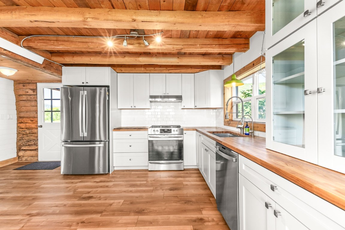 30955 Whitecotton COURT