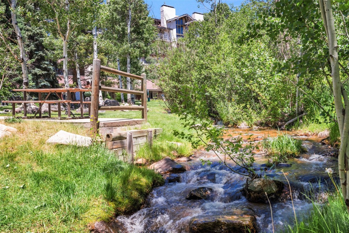 1920 Ski Time Square DRIVE 111