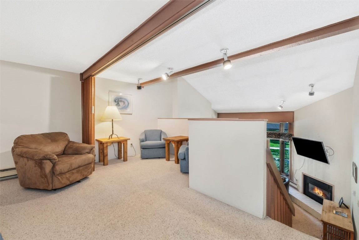 1920 Ski Time Square DRIVE 111