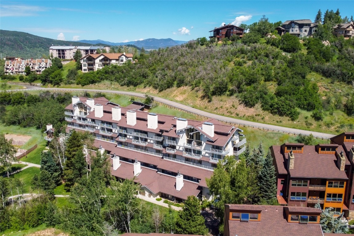 1920 Ski Time Square DRIVE 111