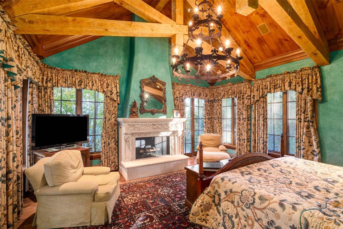 34240 S Long Ridge DRIVE