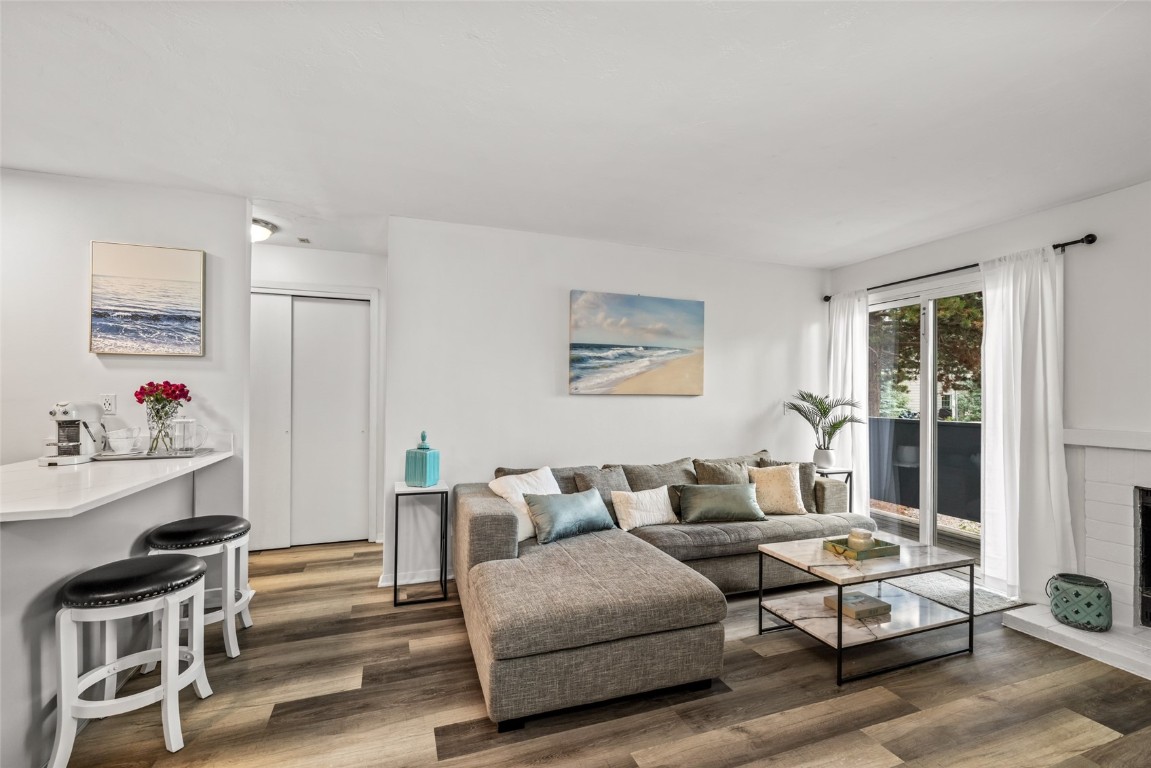 1300 Athens Plaza 2
