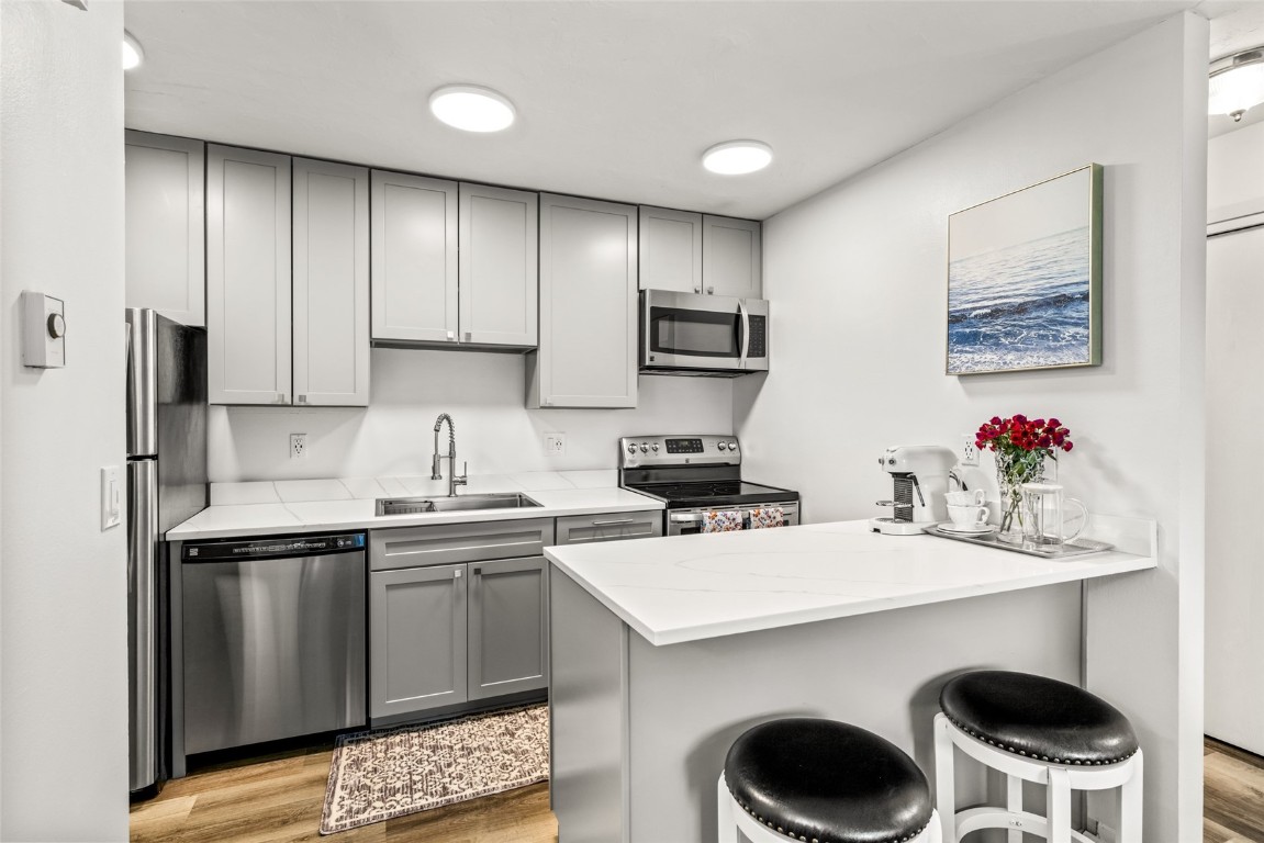 1300 Athens Plaza 2