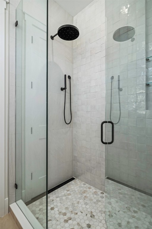 3323 Snowflake CIRCLE