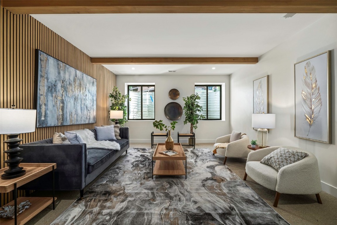 3323 Snowflake CIRCLE