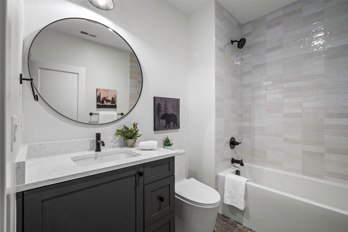 3323 Snowflake CIRCLE