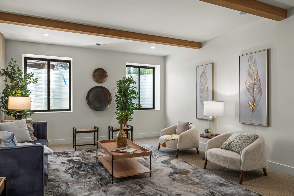 3323 Snowflake CIRCLE