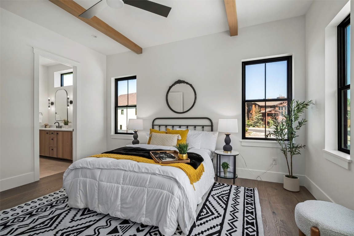 3323 Snowflake CIRCLE