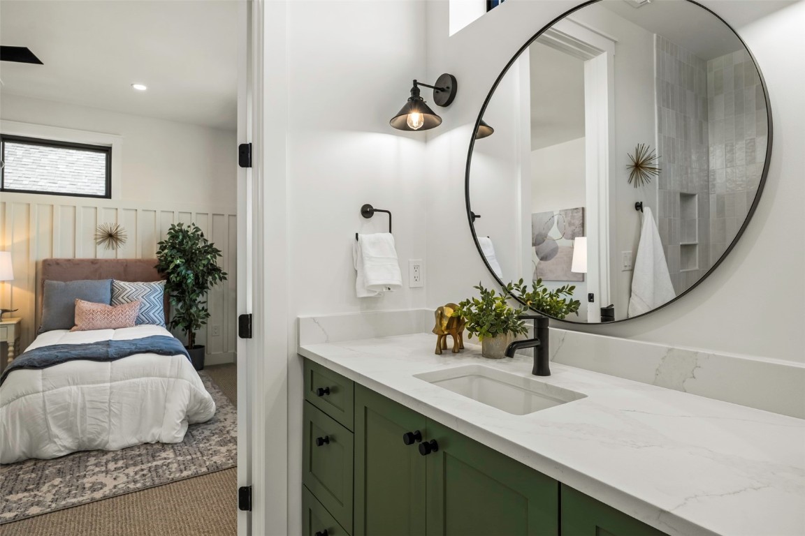 3323 Snowflake CIRCLE