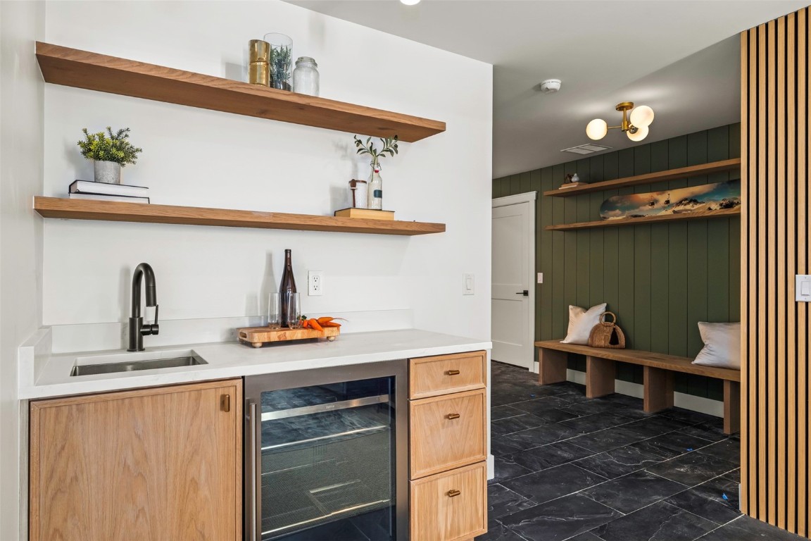 3323 Snowflake CIRCLE