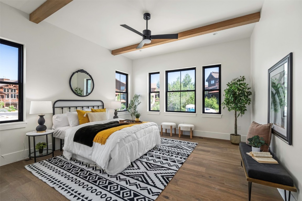 3323 Snowflake CIRCLE