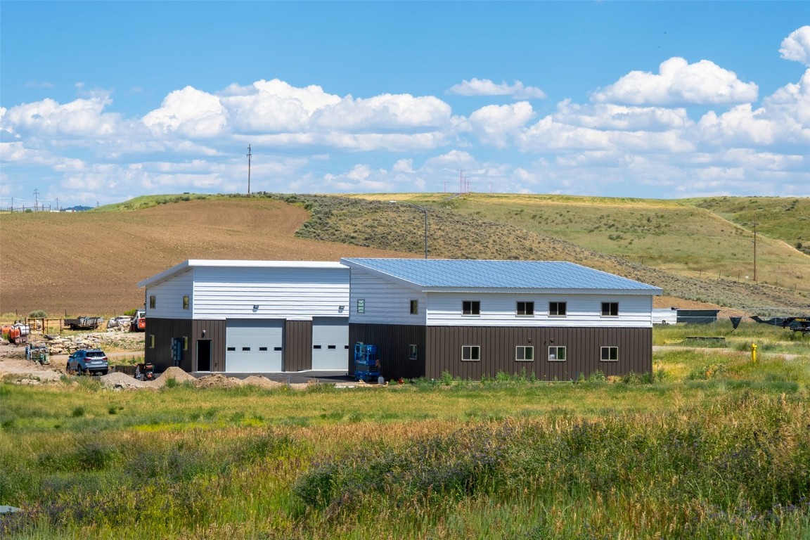 453 Commerce STREET B1