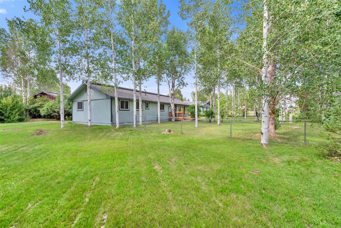 40570 Steamboat Drive