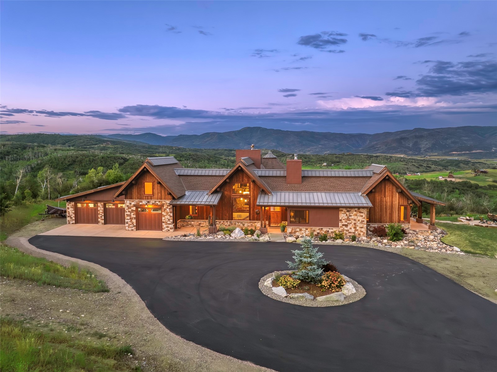 28100 Columbine Ridge
