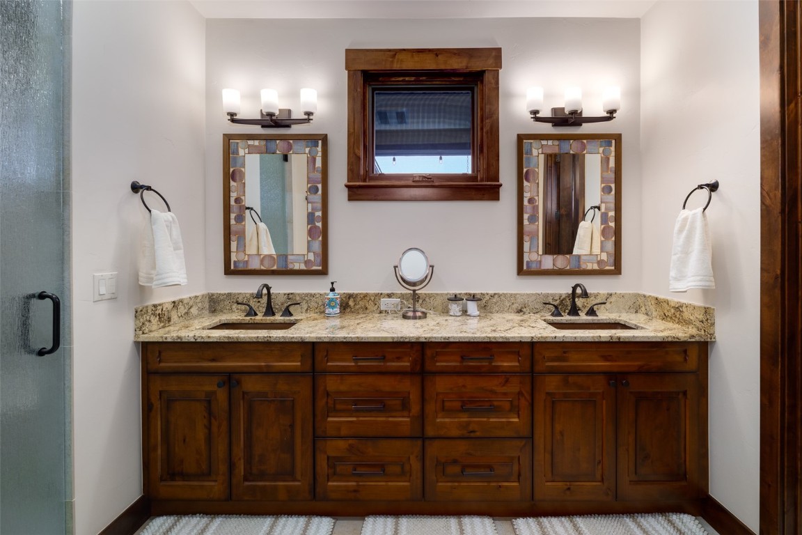 28100 Columbine Ridge