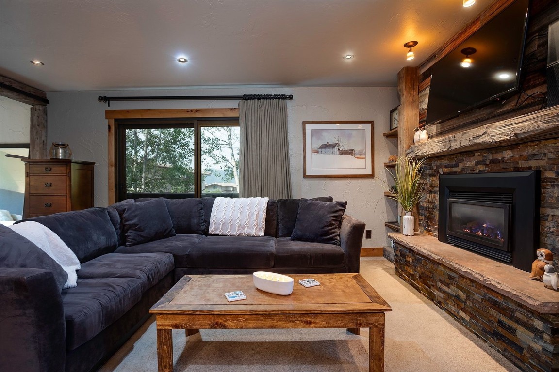 2275 Storm Meadows DRIVE 45