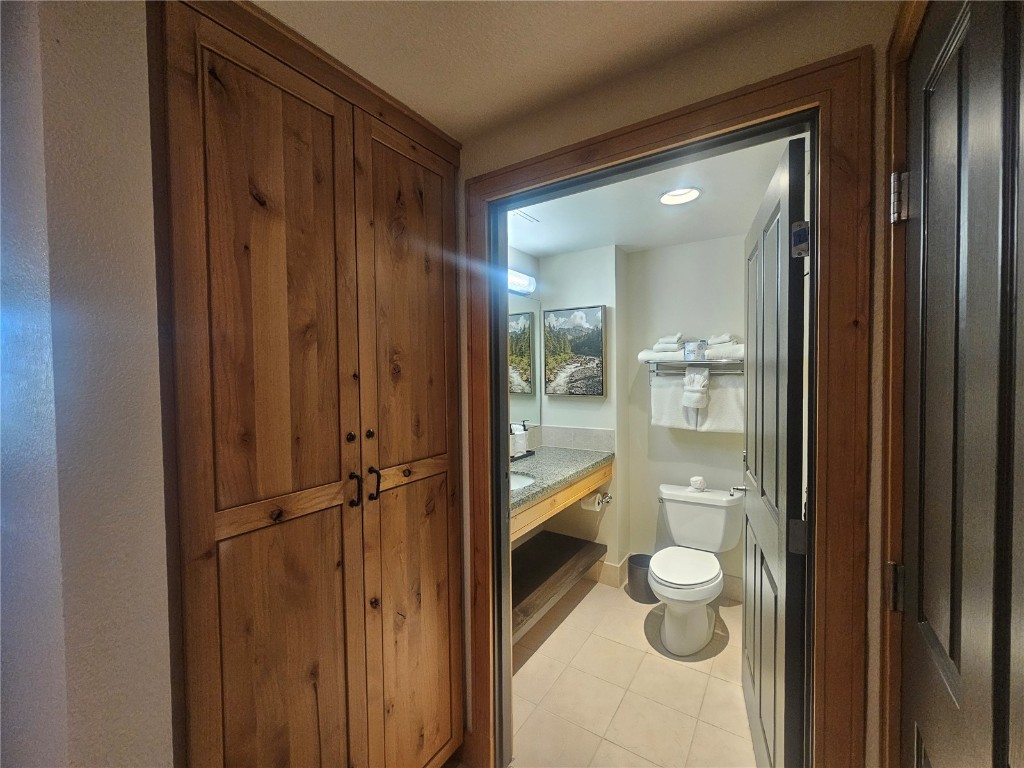 2300 Mount Werner CIRCLE 536/537