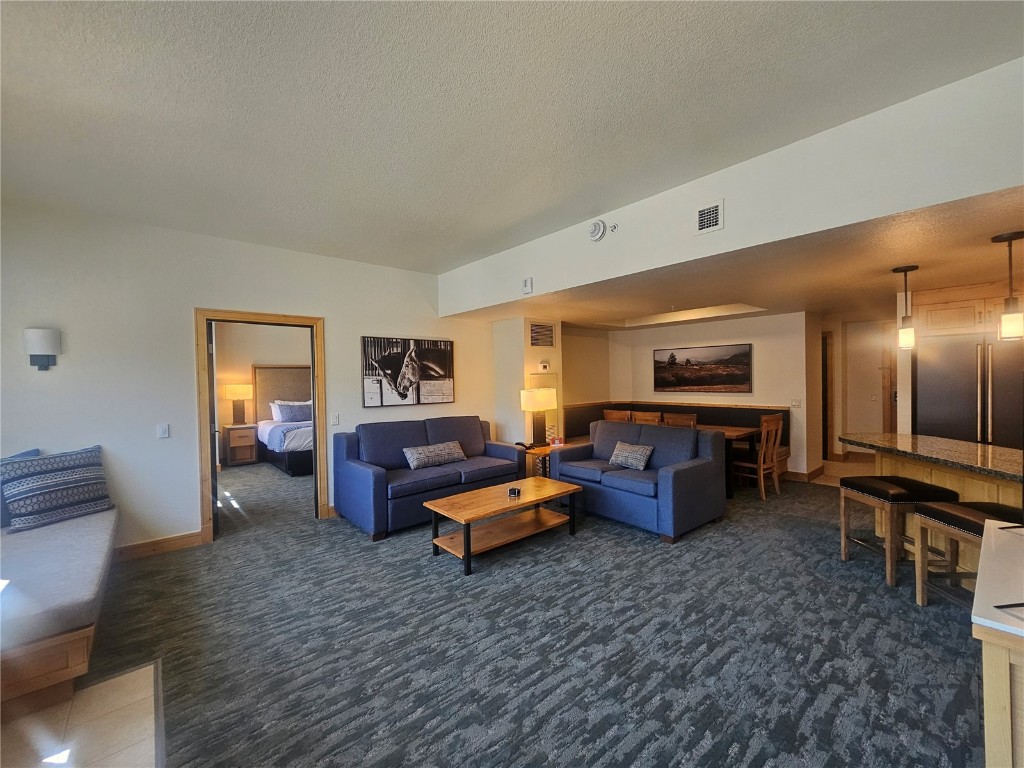 2300 Mount Werner CIRCLE 536/537