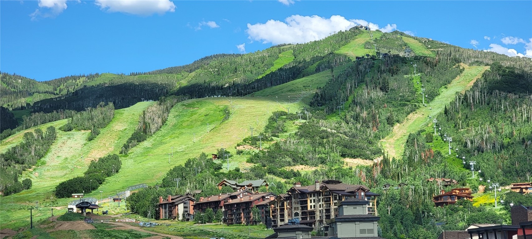 2300 Mount Werner CIRCLE 536/537