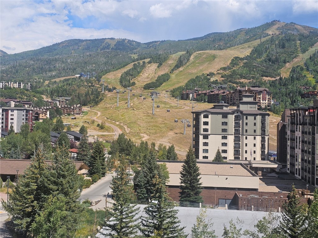 2300 Mount Werner CIRCLE 536/537