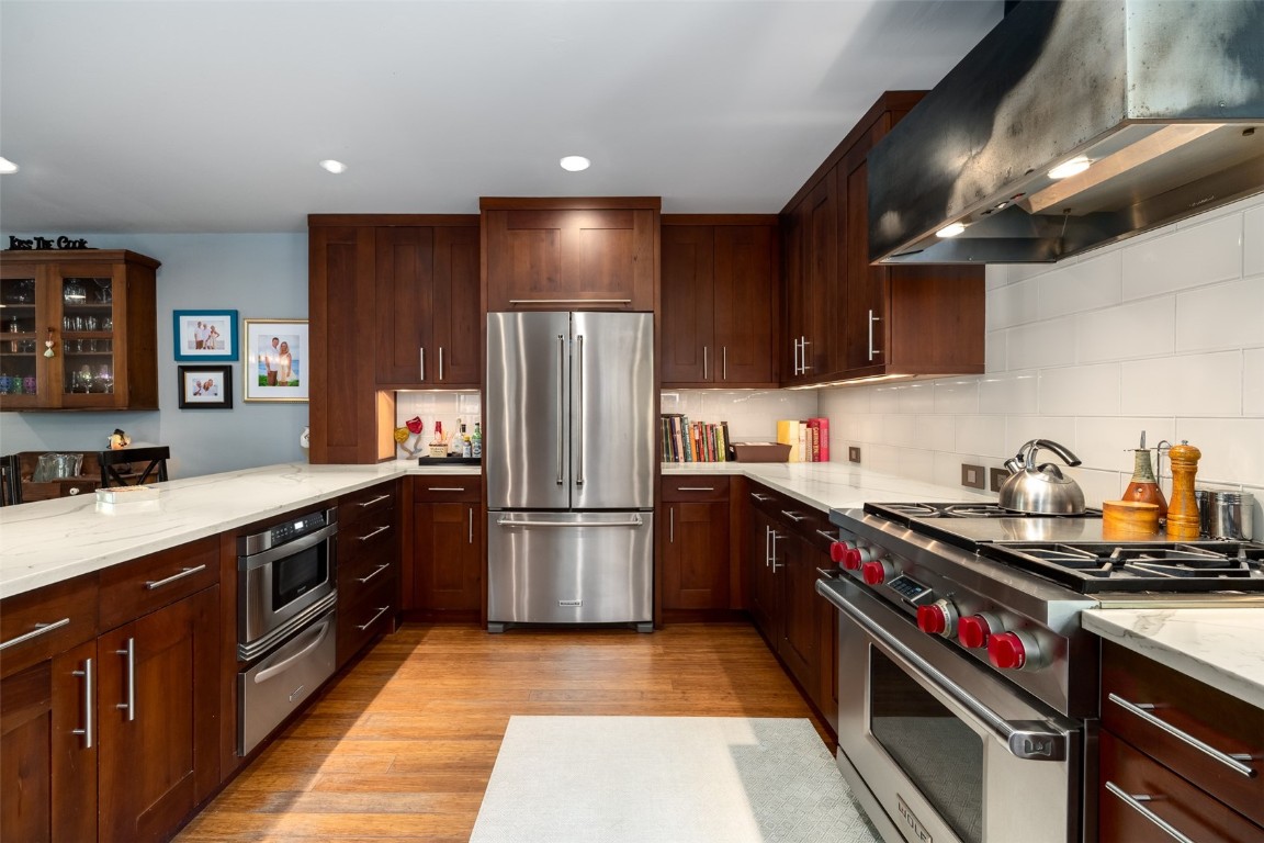52 Spruce STREET