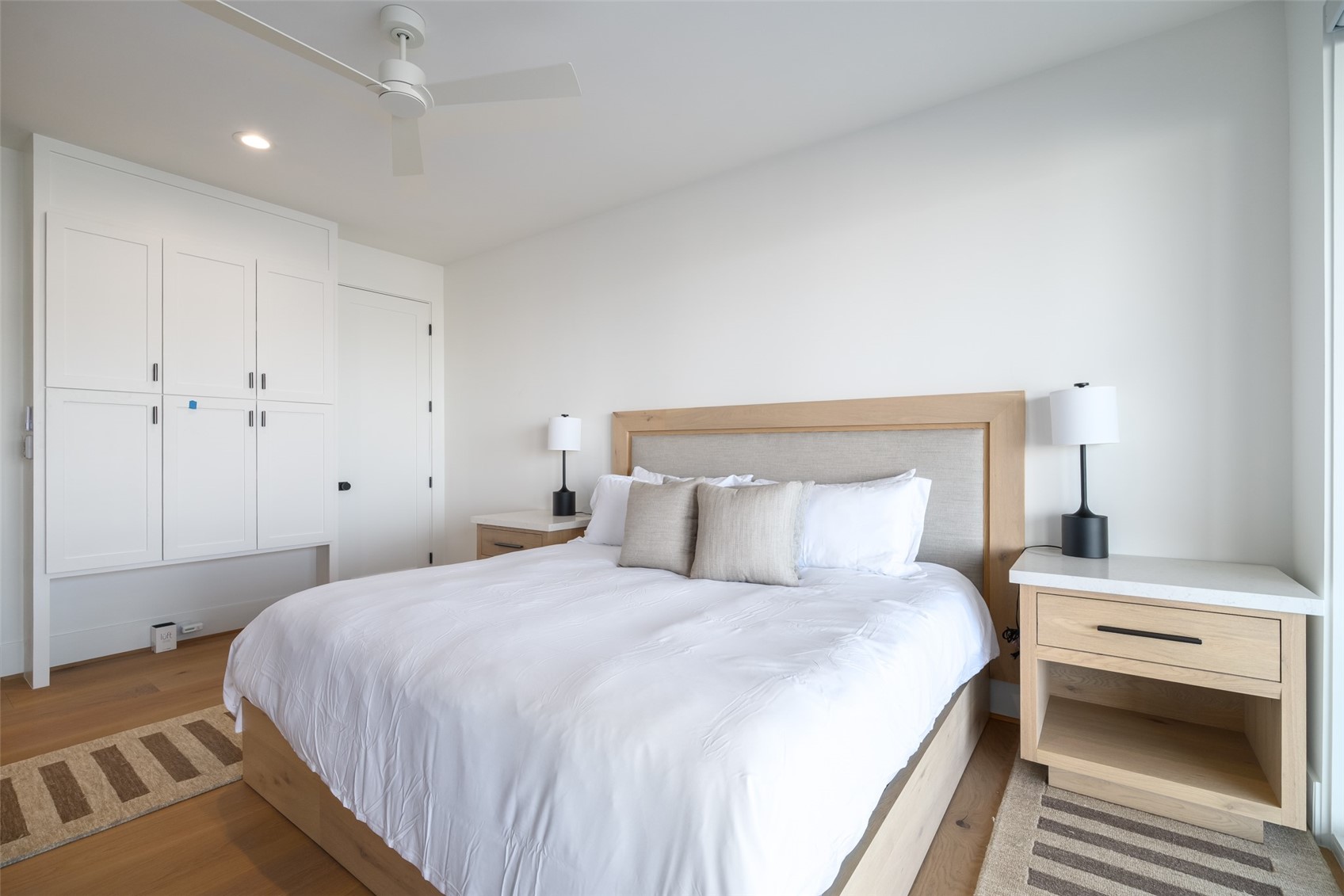 1870 Christie DRIVE 1