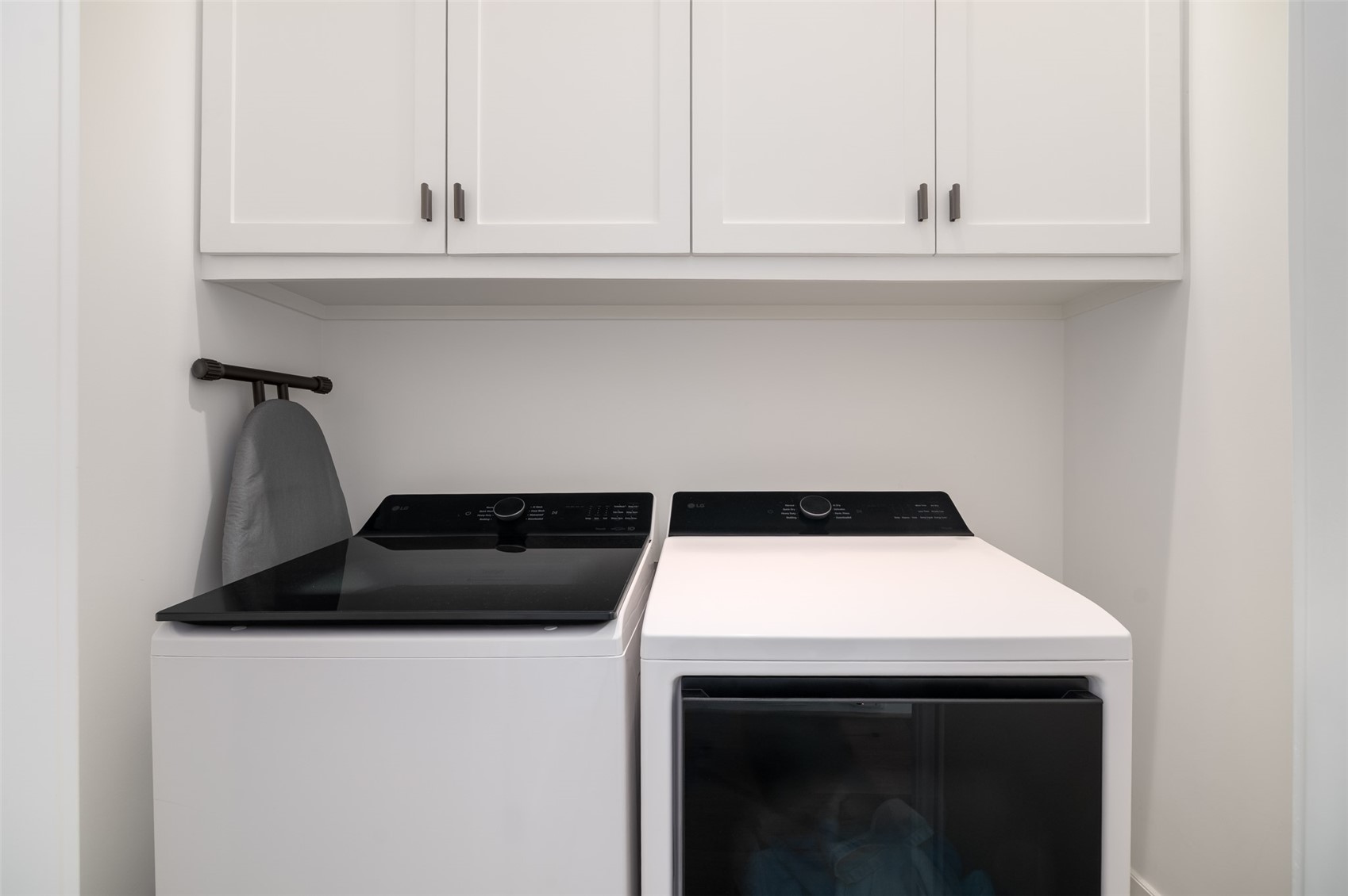 1870 Christie DRIVE 1