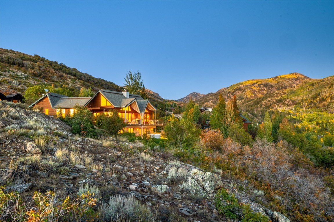 705 Steamboat BOULEVARD