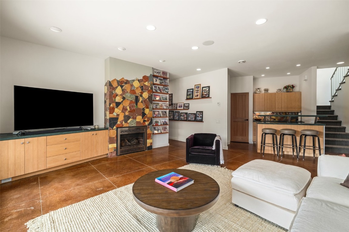 705 Steamboat BOULEVARD